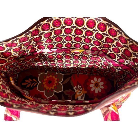 Vera‎ Bradley Carnaby Shoulder Bag - Retired Pattern - Picture 5 of 8